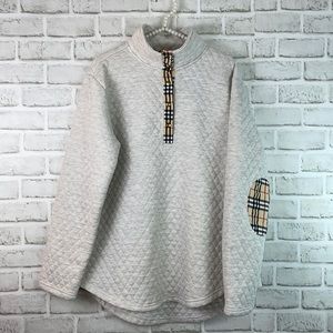 Boutique Quilted Pullover Top with Plaid Trim Light Gray Size XL